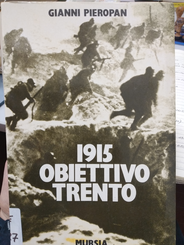 Copertina di 1915. Obiettivo Trento